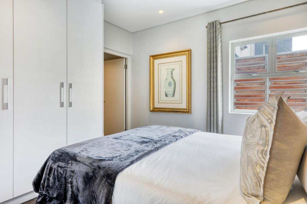 Backup-Powered Classic Luxury Apartment Cape Town Eksteriør bilde