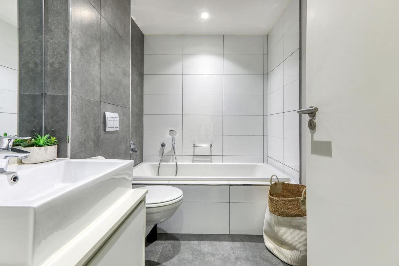 Backup-Powered Classic Luxury Apartment Cape Town Eksteriør bilde