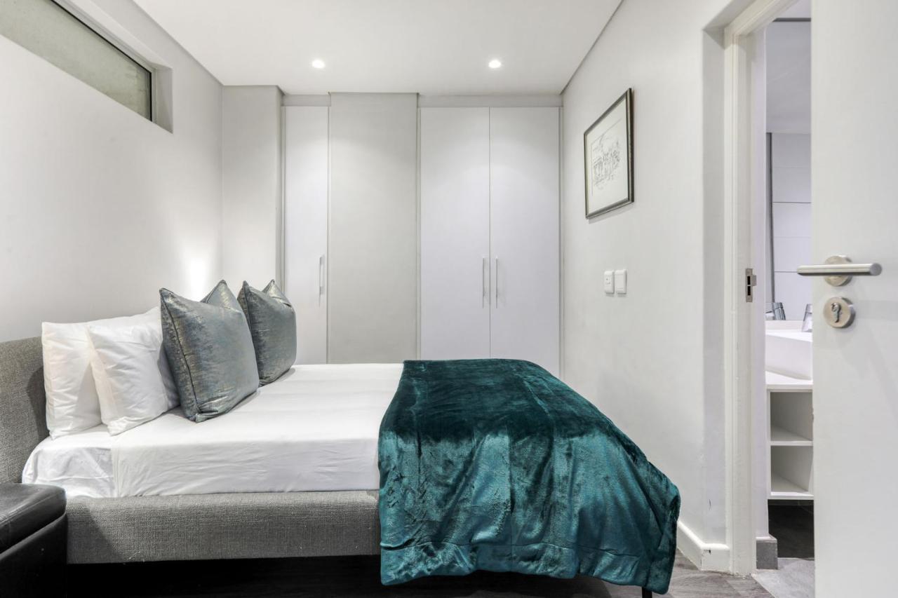Backup-Powered Classic Luxury Apartment Cape Town Eksteriør bilde